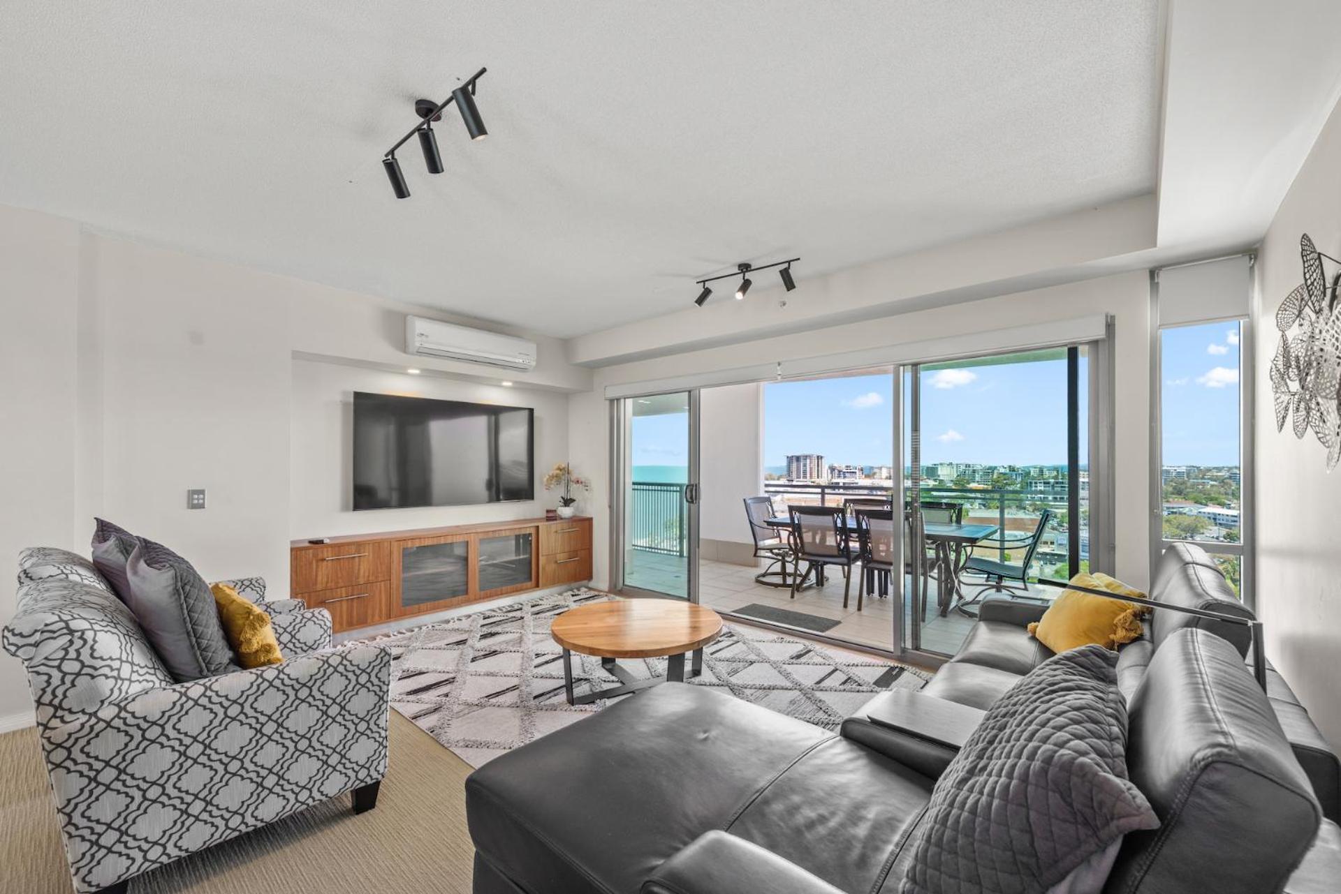 Proximity Waterfront Apartments Редклиф Екстериор снимка