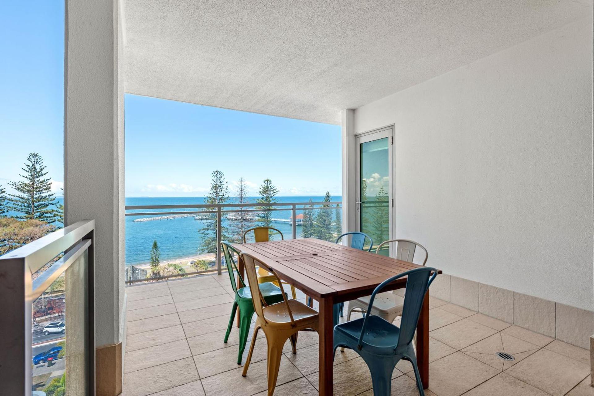 Proximity Waterfront Apartments Редклиф Екстериор снимка
